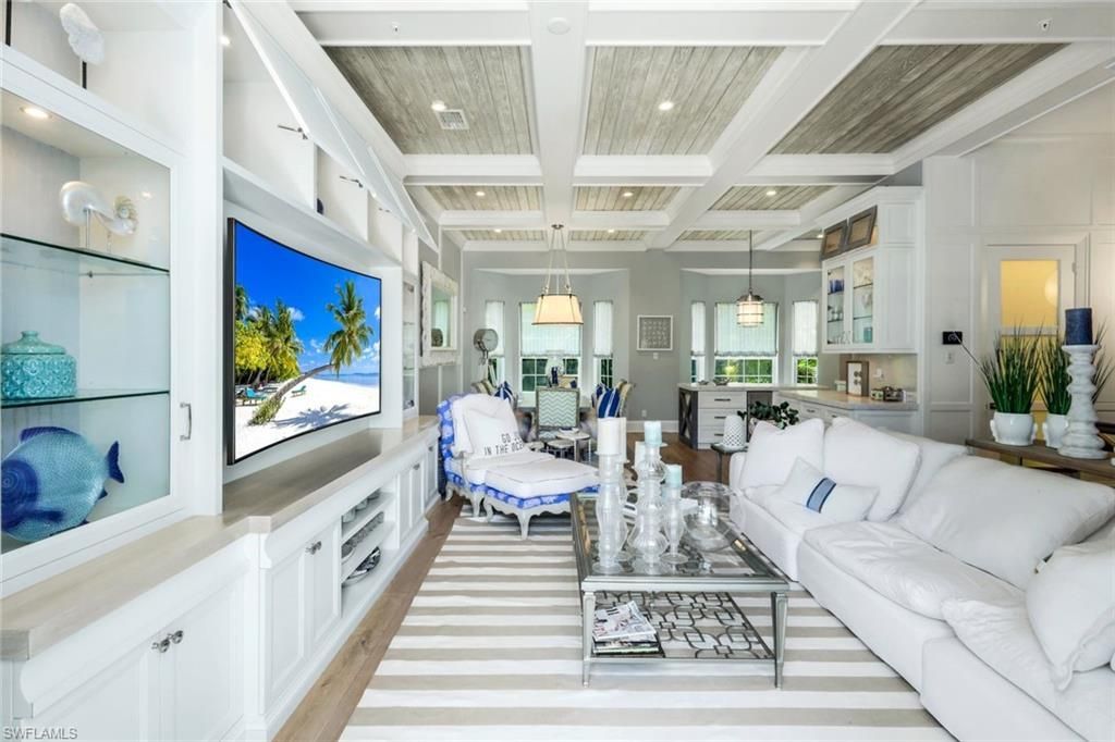 510 2nd St S, Unit 102, Naples, FL 34102 Photo