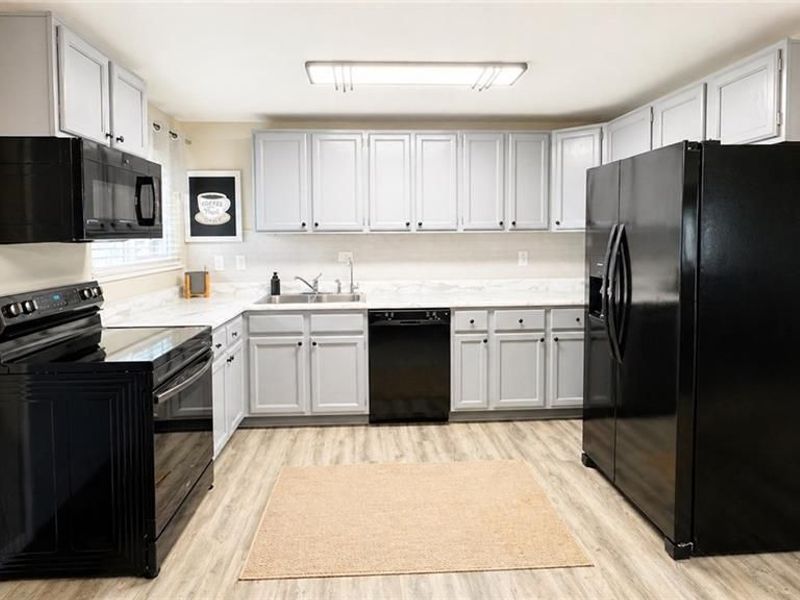 2701 Jomar Avenue, Moraine, OH 45439 Photo 8