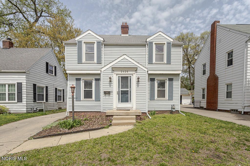 2426 Berdan Avenue, Toledo, OH 43613 Main Photo