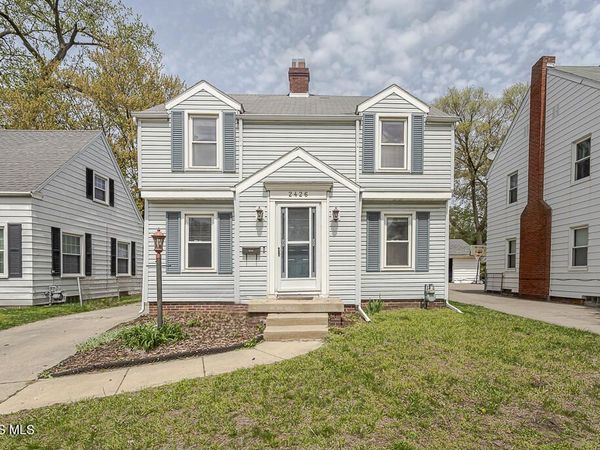2426 Berdan Avenue , Toledo, OH 43613