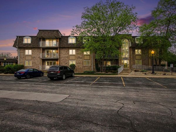 113 Swan Drive , Dyer, IN 46311