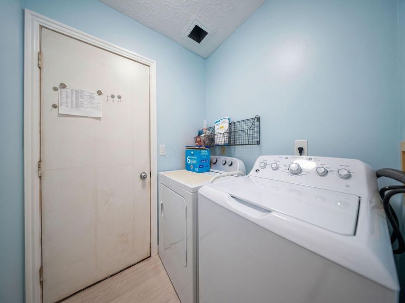 638 Ridenour Road, Columbus, OH 43230 Photo 47
