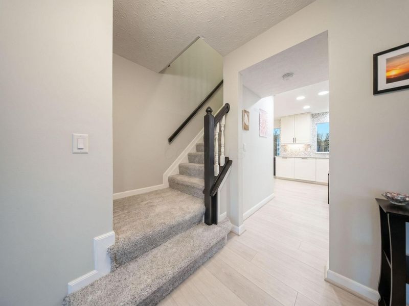 638 Ridenour Road, Columbus, OH 43230 Photo 7