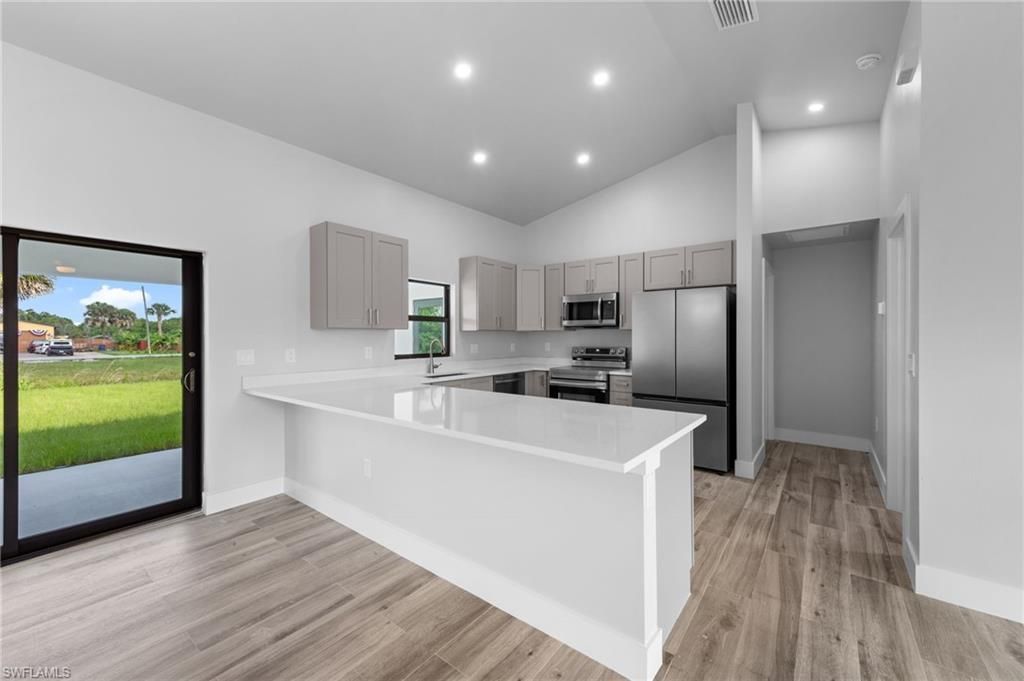 6151 Hershey Ave , Fort Myers, FL 33905 Photo