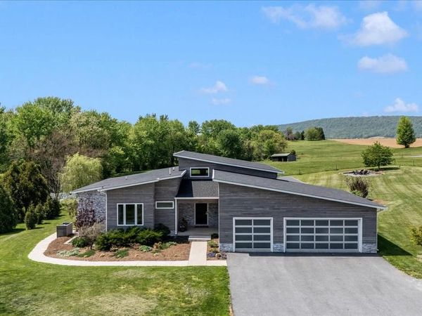 4110 WESTON DRIVE, KNOXVILLE, MD 21758