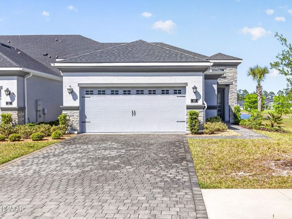 10 Newhaven Lane, Ormond Beach, FL 32174