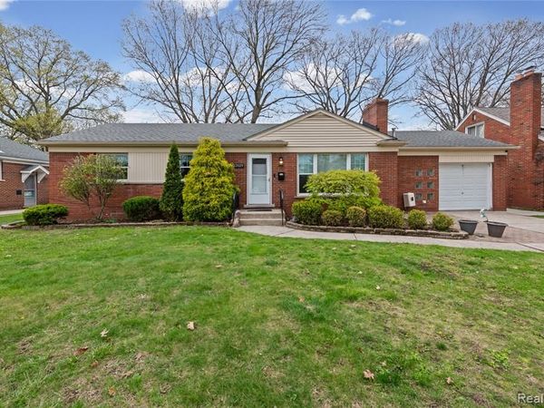 22029 Oconnor Street, St. Clair Shores, MI 48080