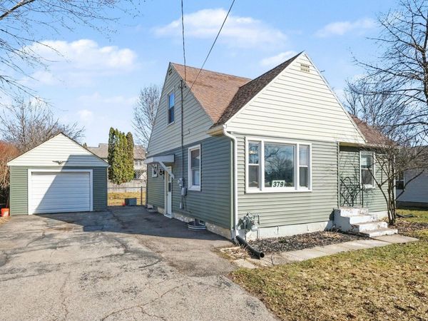 379 E Muskegon Street, Cedar Springs, MI 49319