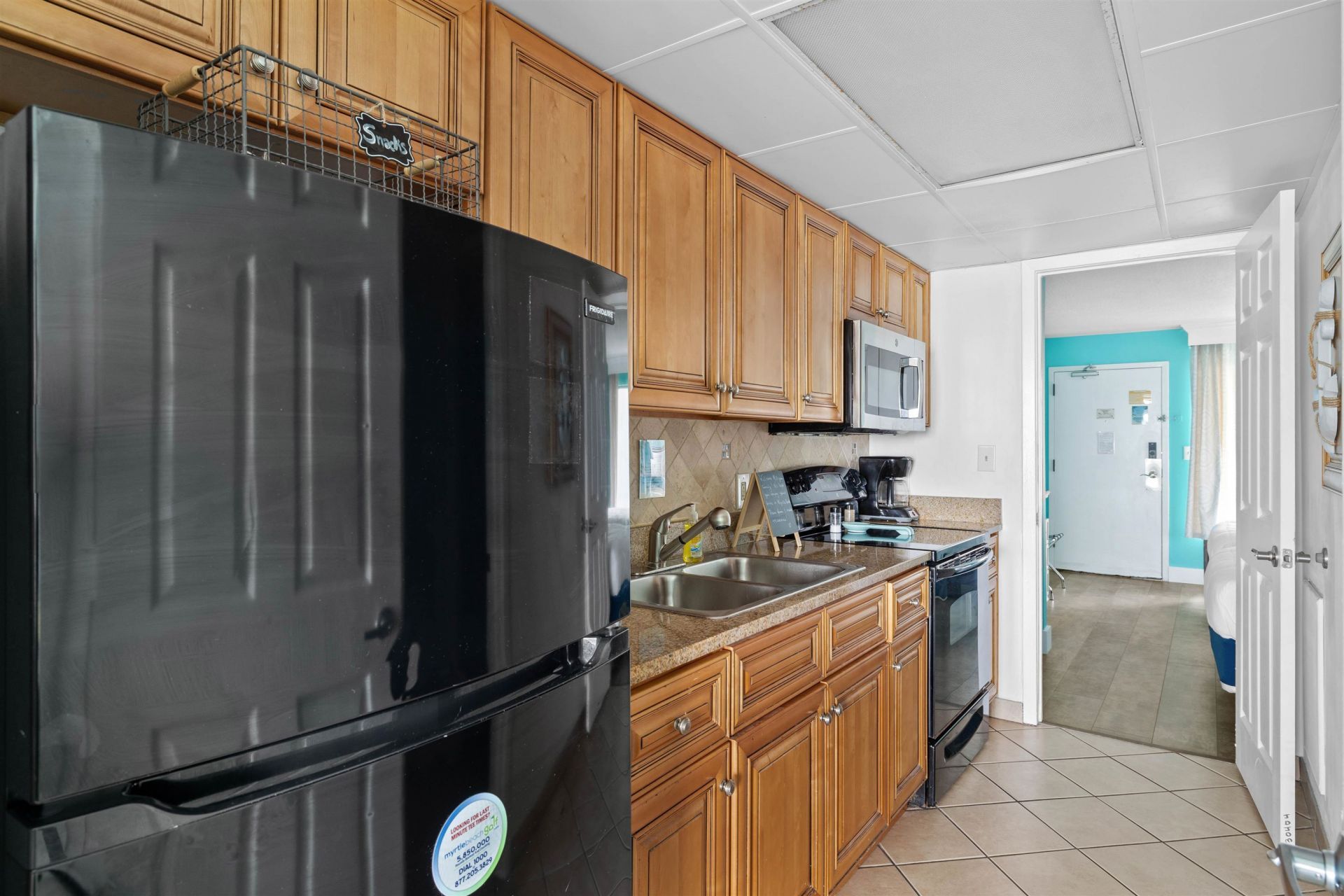 3000 N Ocean Blvd.  Photo 16