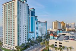 3000 N Ocean Blvd.  photo 4