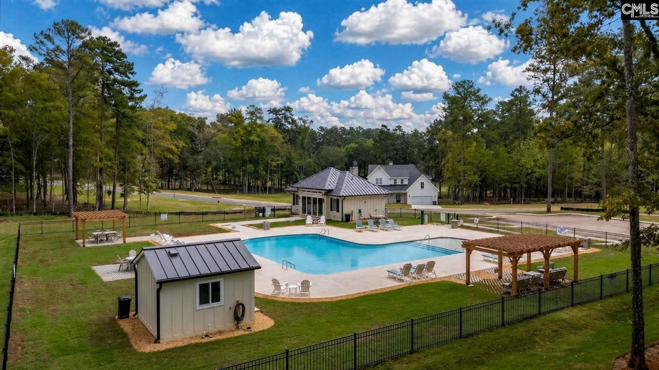 615 Misty Banks Drive Photo 55
