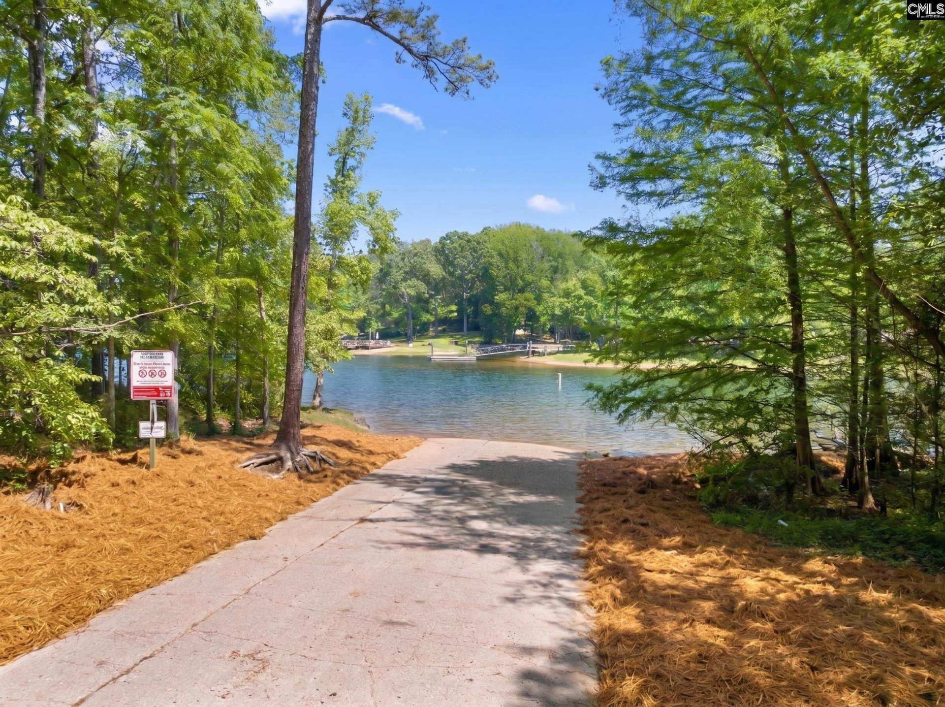 615 Misty Banks Drive Photo 9