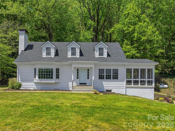 721 Golf Course Road, Waynesville, NC 28786