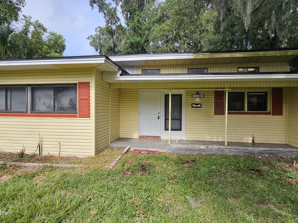 10418 LOYOLA DRIVE N Drive N, Jacksonville, FL 32218
