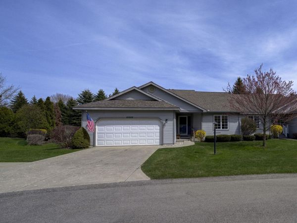 12052 Elk Run S, Unit 52, Traverse City, MI 49684