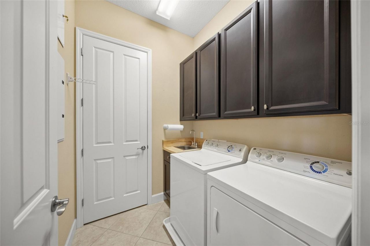 229 Sapphire Lake Drive , Unit 201, Bradenton, FL 34209 Photo
