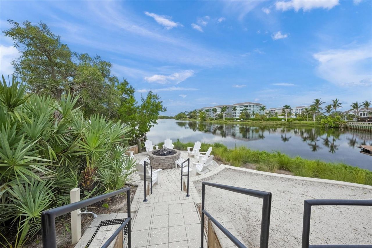229 Sapphire Lake Drive , Unit 201, Bradenton, FL 34209 Photo