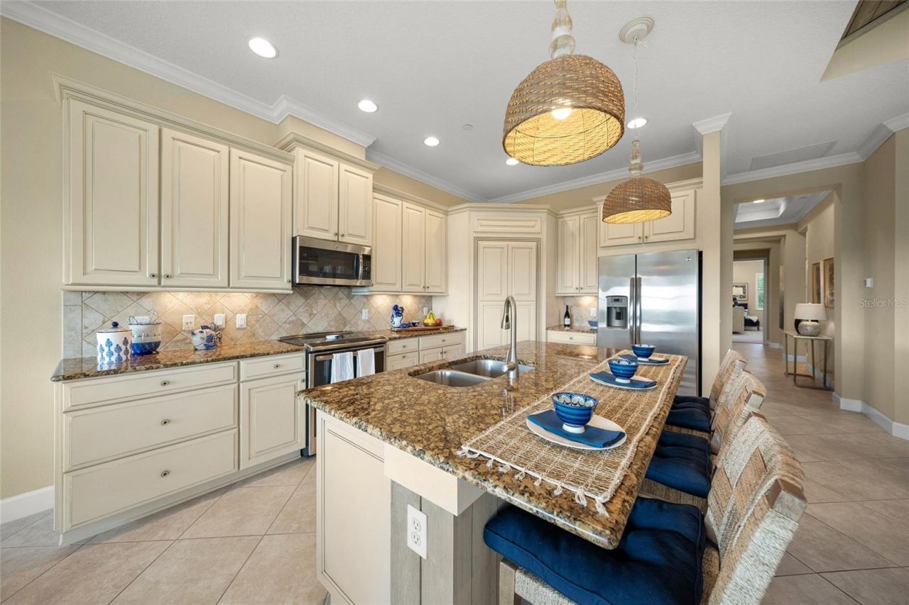 229 Sapphire Lake Drive , Unit 201, Bradenton, FL 34209 Photo