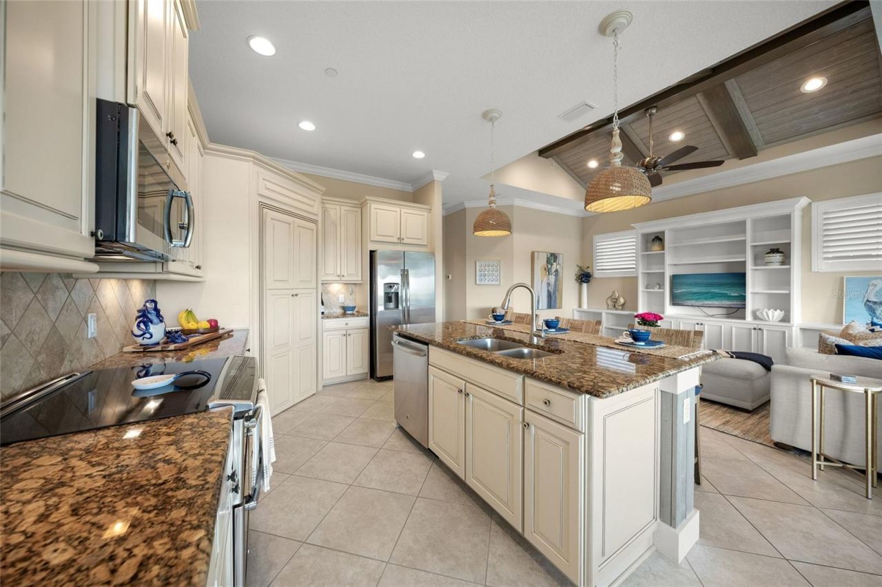 229 Sapphire Lake Drive , Unit 201, Bradenton, FL 34209 Photo