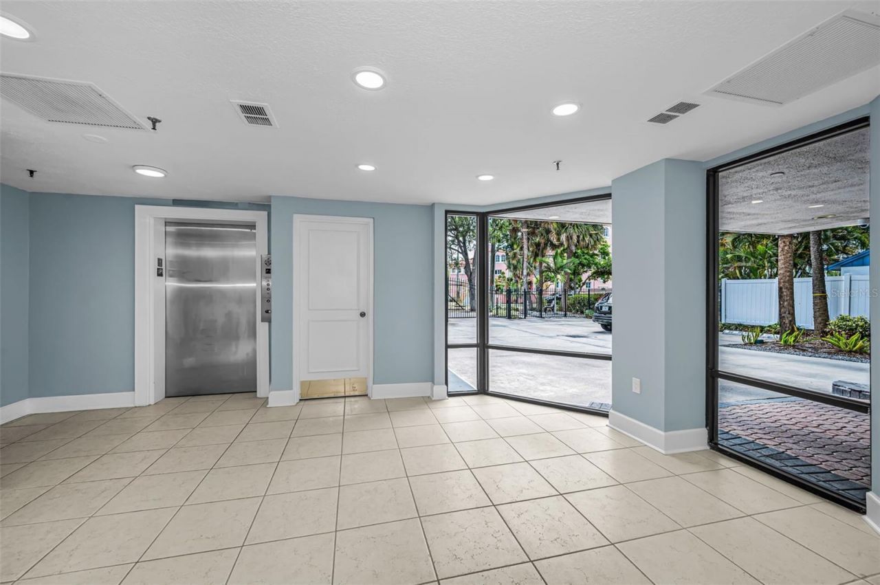 2 Adalia Avenue, Unit 605, Tampa, FL 33606 Photo