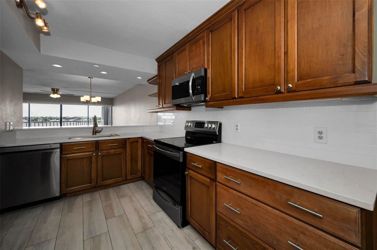 2 Adalia Avenue, Unit 605, Tampa, FL 33606 Photo