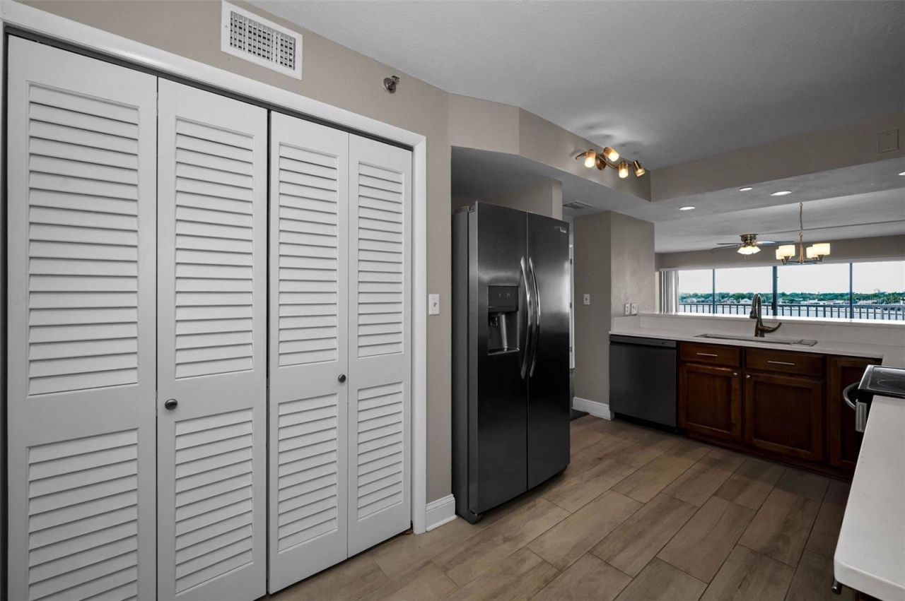 2 Adalia Avenue, Unit 605, Tampa, FL 33606 Photo