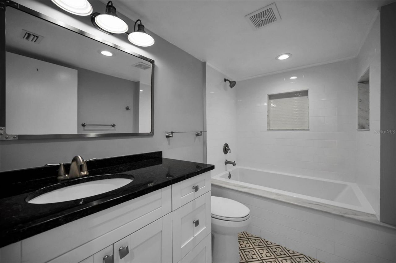 2 Adalia Avenue, Unit 605, Tampa, FL 33606 Photo