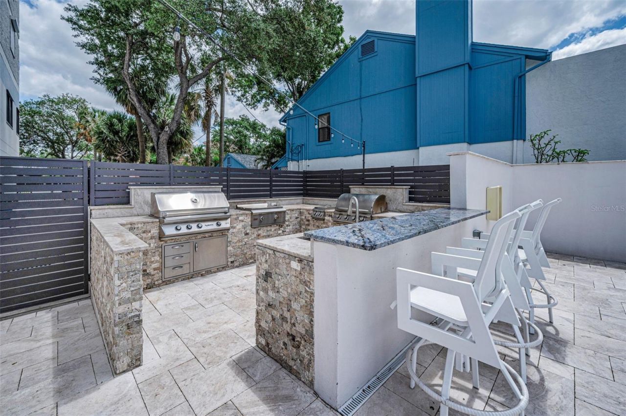 2 Adalia Avenue, Unit 605, Tampa, FL 33606 Photo