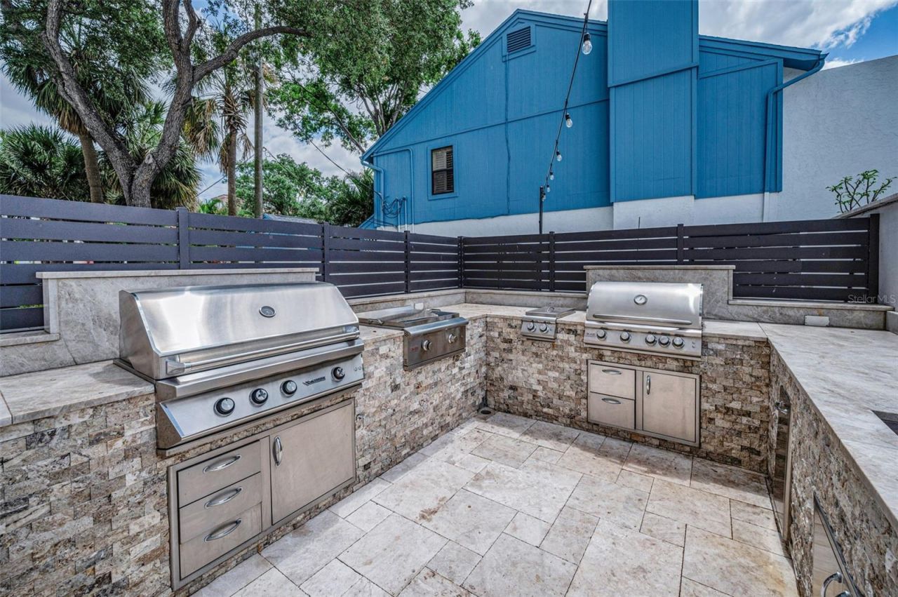 2 Adalia Avenue, Unit 605, Tampa, FL 33606 Photo