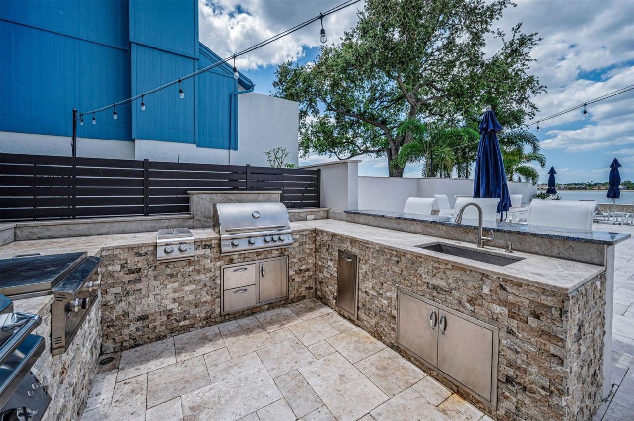 2 Adalia Avenue, Unit 605, Tampa, FL 33606 Photo