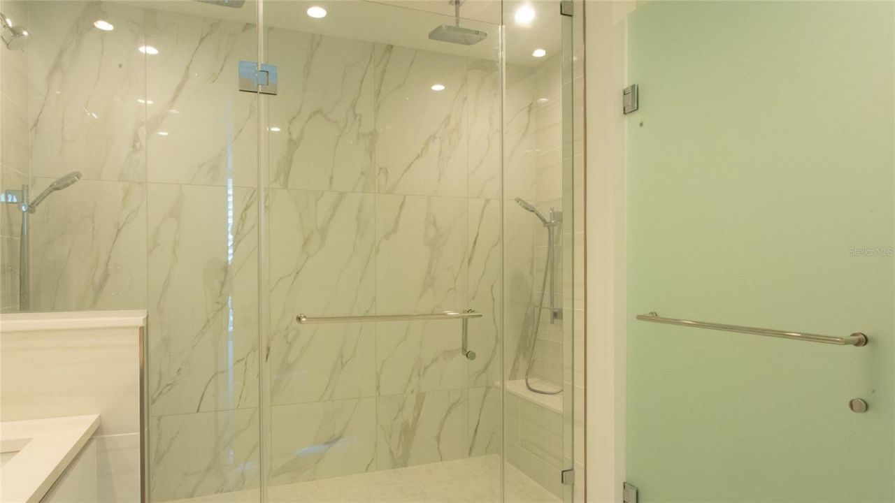 400 Central Avenue, Unit 1003, Saint Petersburg, FL 33701 Photo