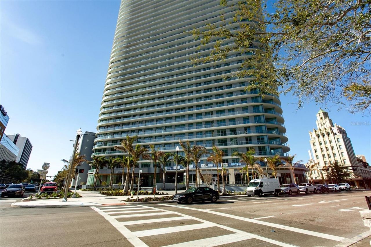 400 Central Avenue, Unit 1003, Saint Petersburg, FL 33701 Photo