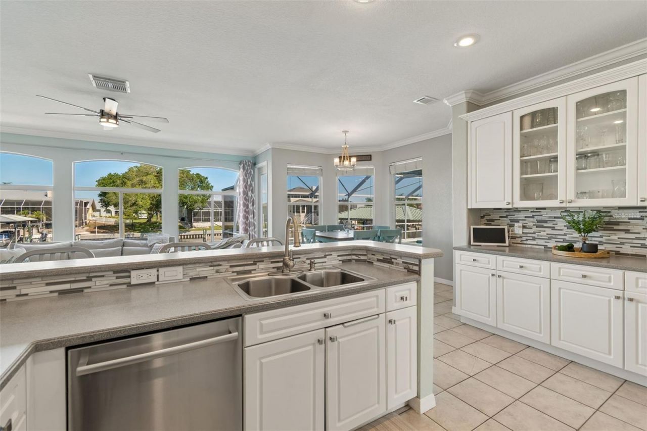 703 Bunker View Drive, Apollo Beach, FL 33572 Photo