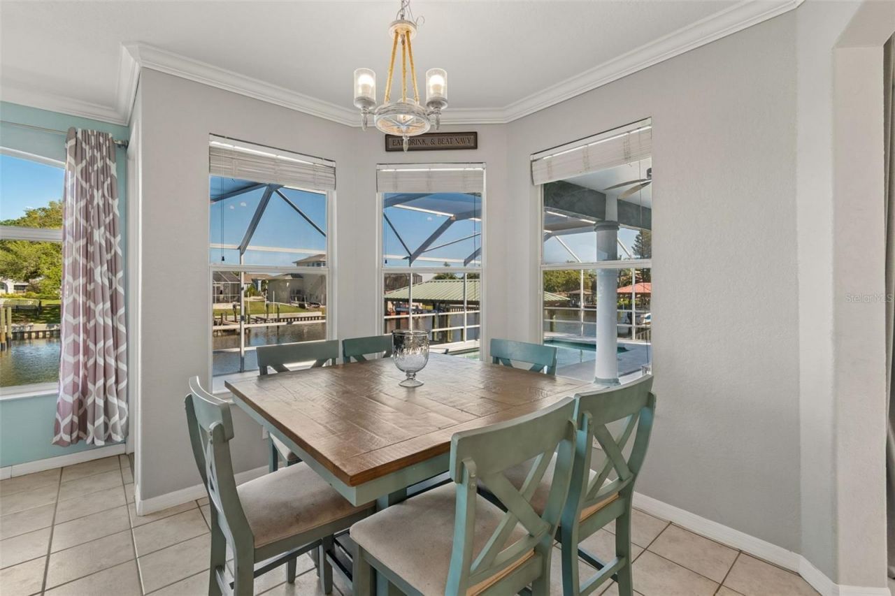 703 Bunker View Drive, Apollo Beach, FL 33572 Photo