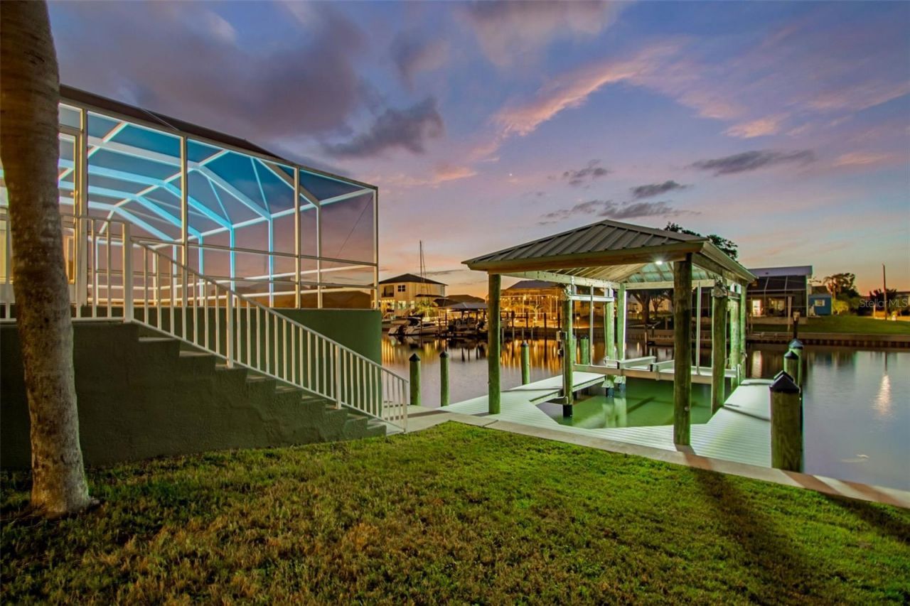 703 Bunker View Drive, Apollo Beach, FL 33572 Photo