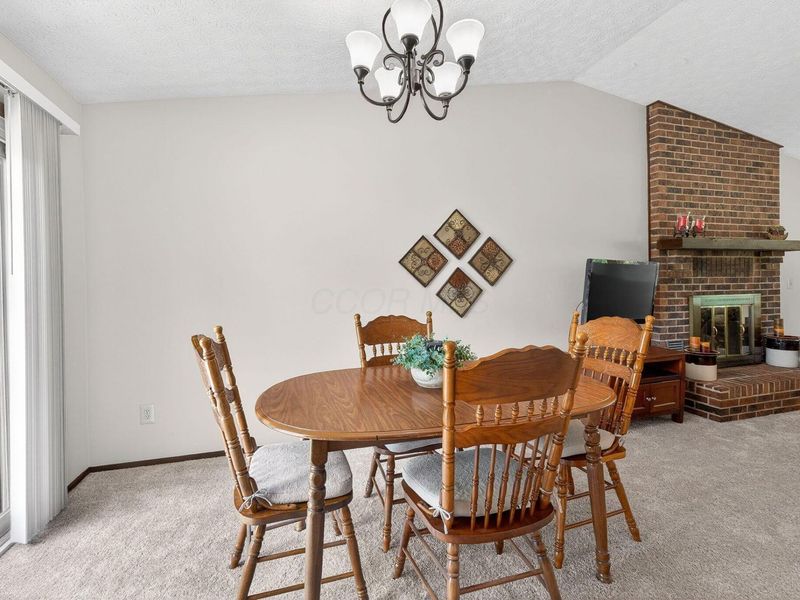 2040 Tuckaway Court, Columbus, OH 43228 Photo 16
