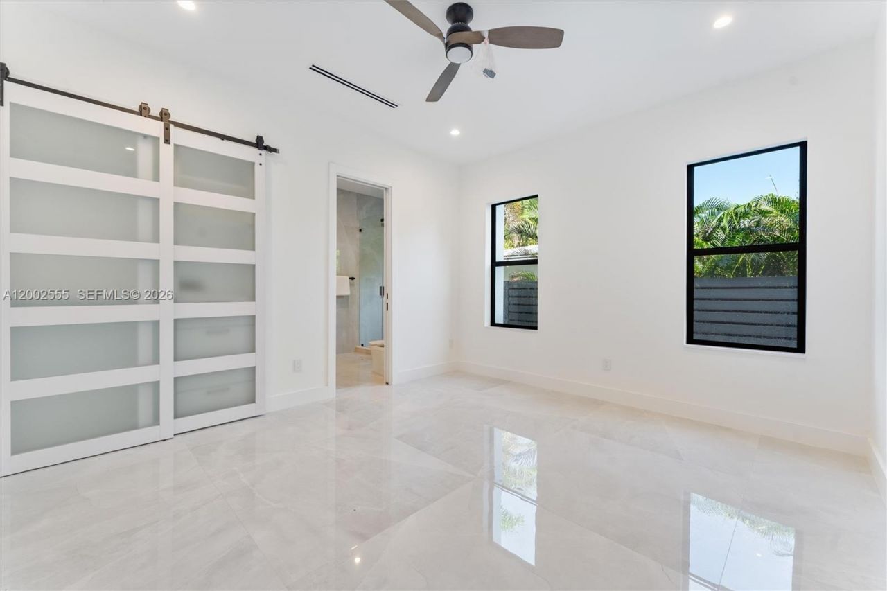 1122 NE 10th Ave , Unit B, Fort Lauderdale, FL 33304 Photo