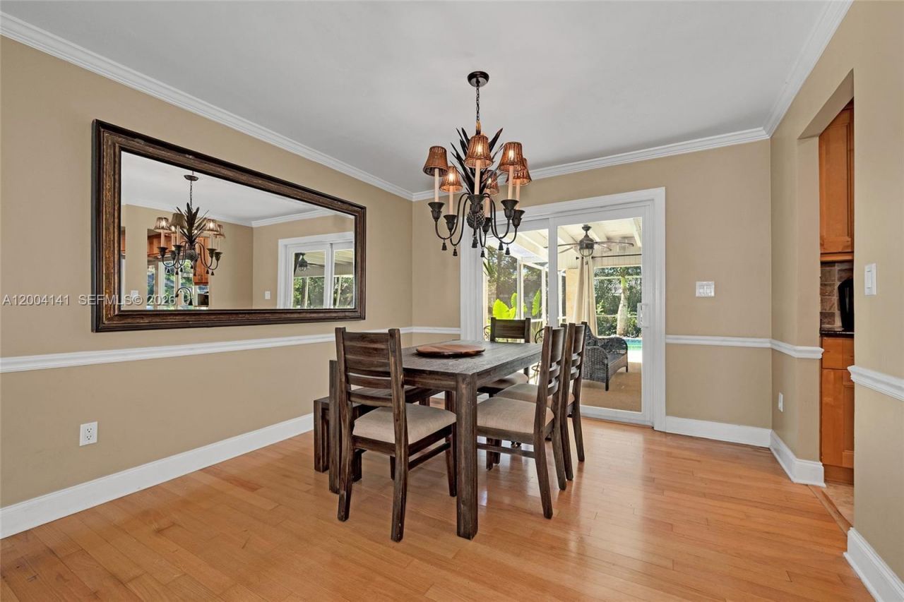 8480 SW 180th St , Palmetto Bay, FL 33157 Photo