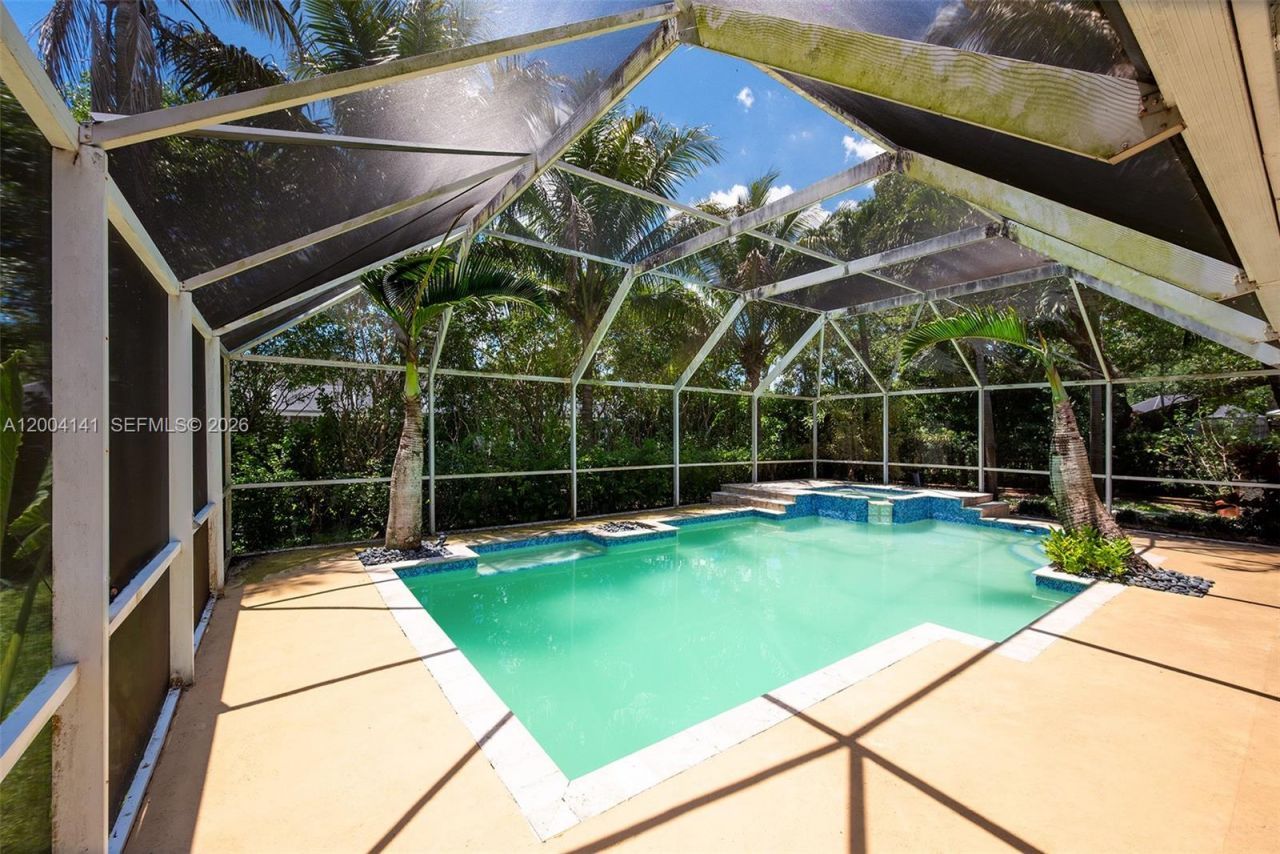 8480 SW 180th St , Palmetto Bay, FL 33157 Photo