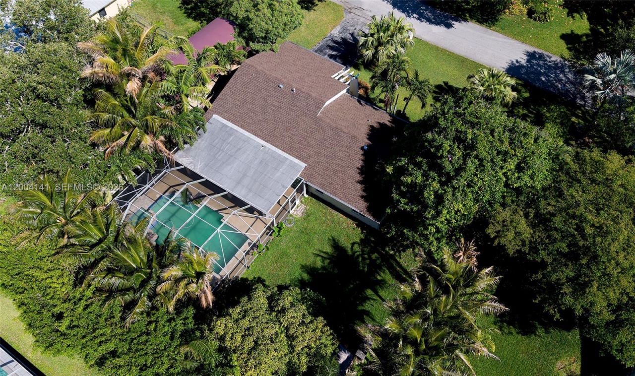 8480 SW 180th St , Palmetto Bay, FL 33157 Photo