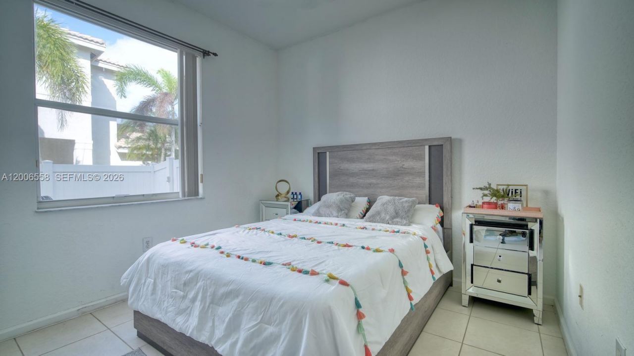 16388 SW 28th St, Miramar, FL 33027 Photo