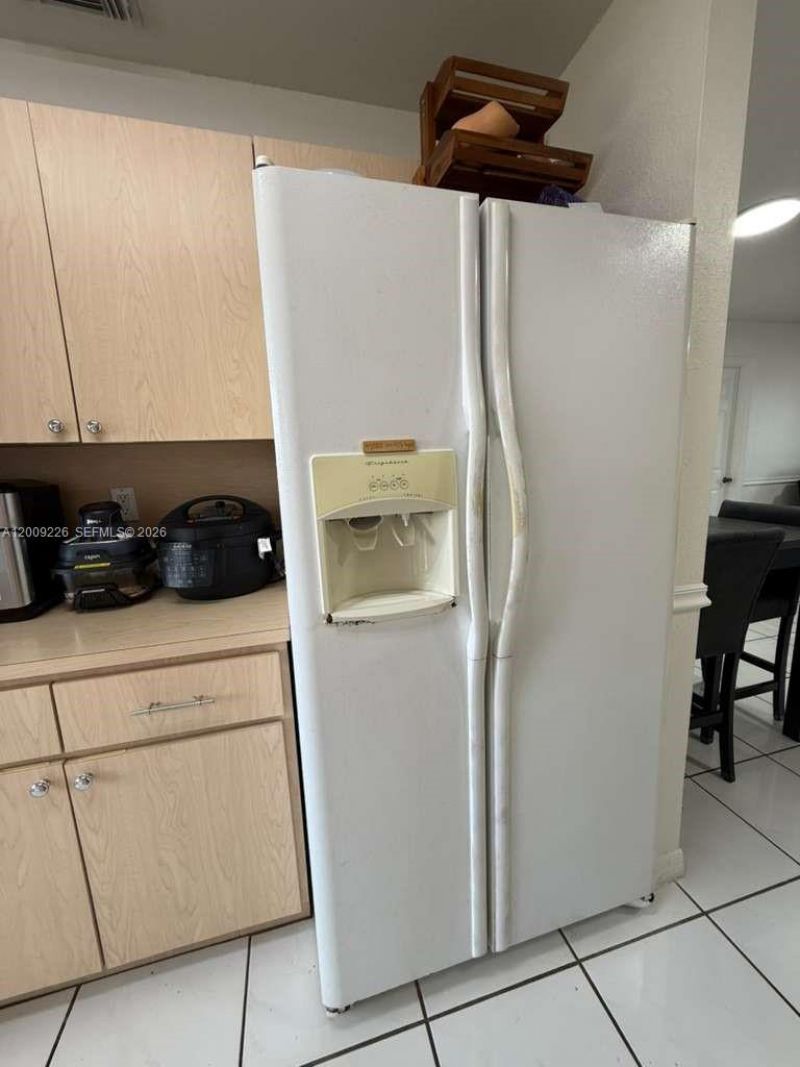 3514 W 76th St , Unit 203, Hialeah, FL 33018 Photo