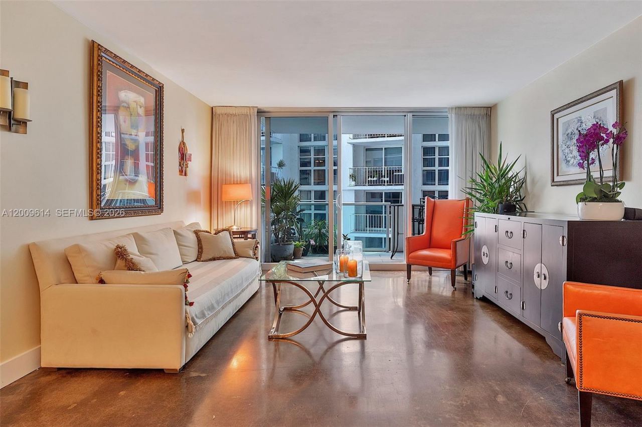 1200 West Ave , Unit 423, Miami Beach, FL 33139 Photo