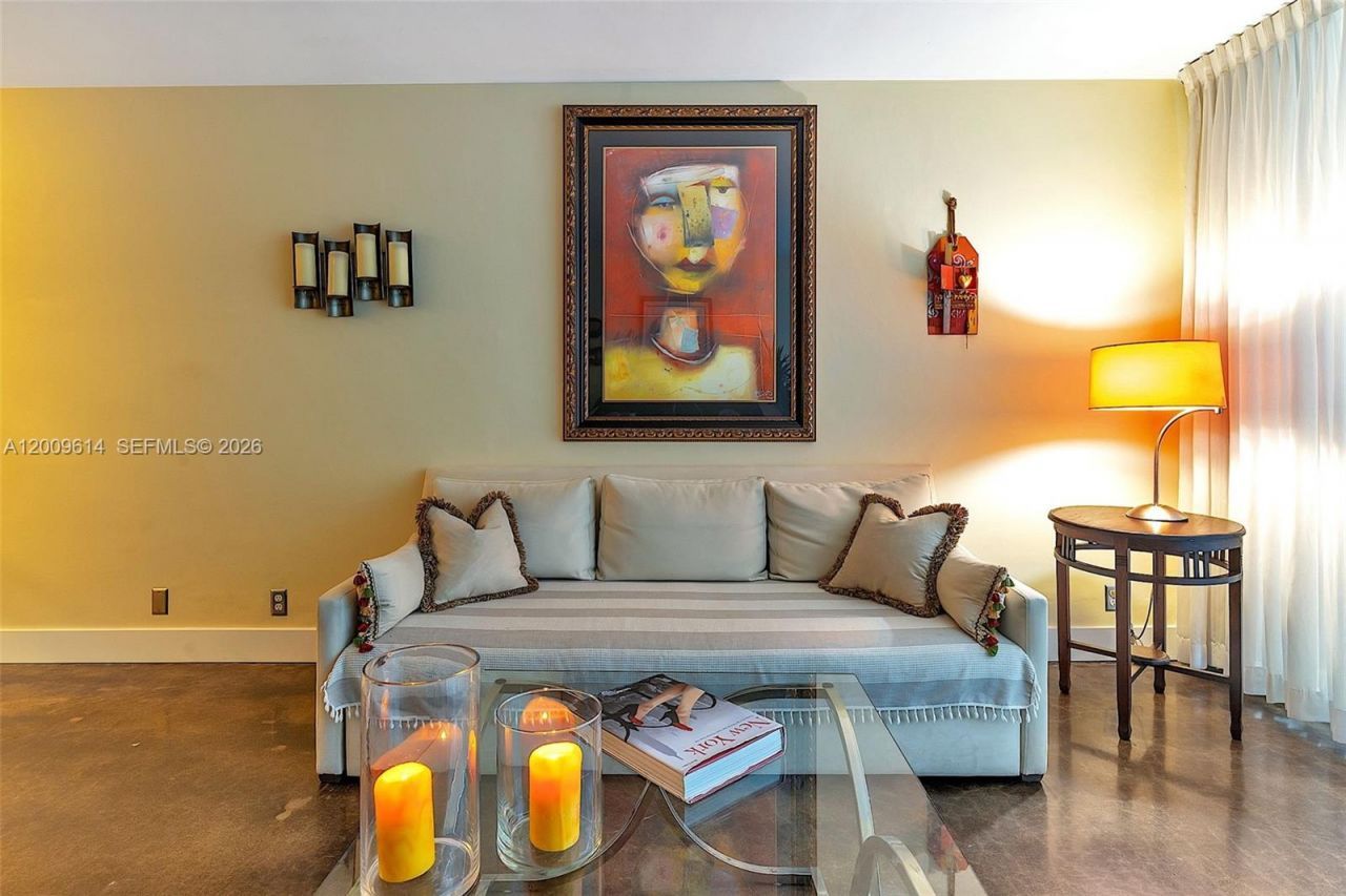 1200 West Ave , Unit 423, Miami Beach, FL 33139 Photo