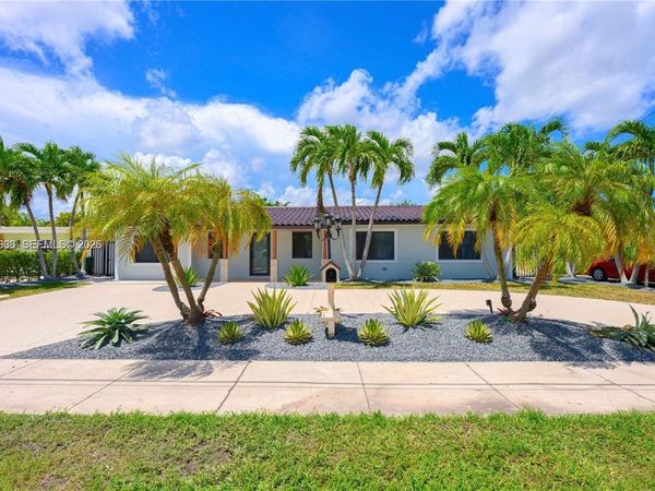 11835 SW 37th St, Miami, FL 33175