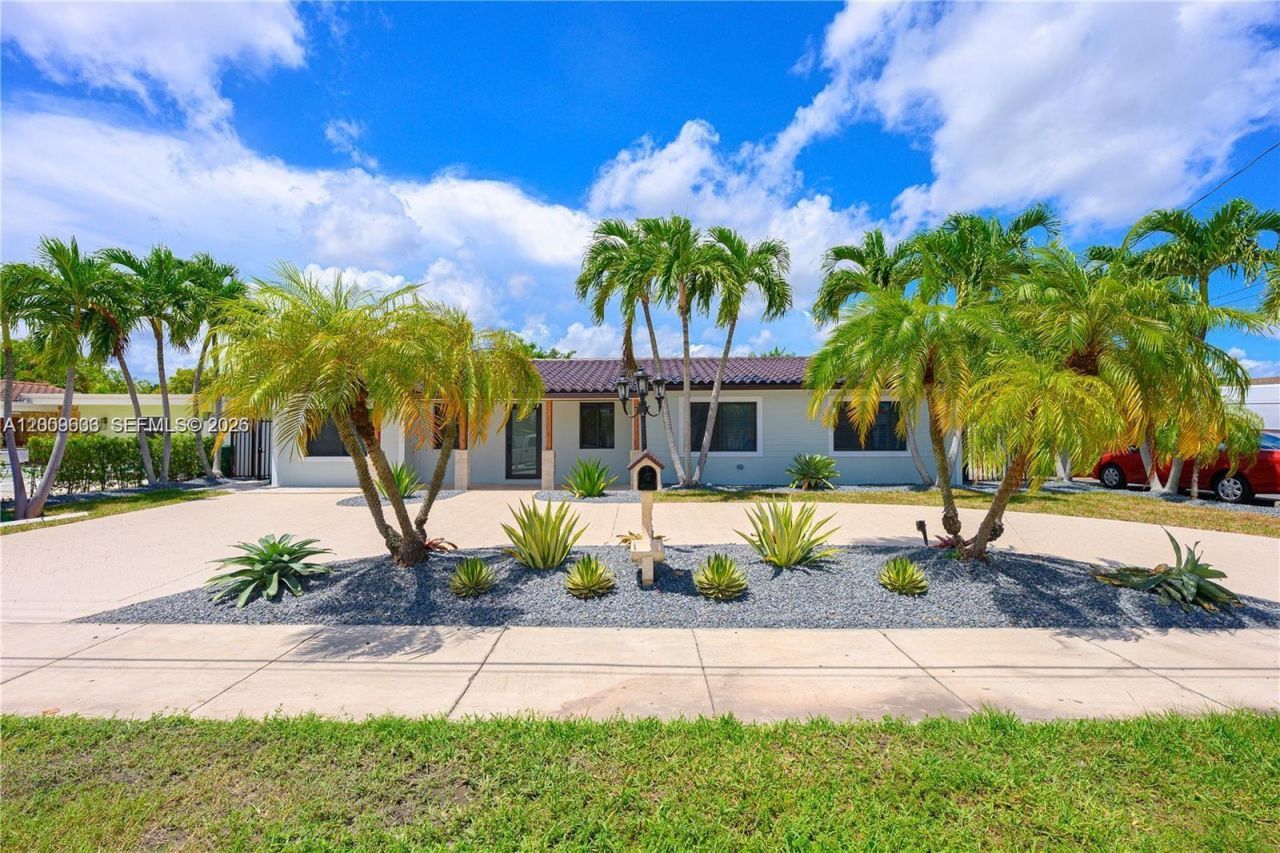 11835 SW 37th St , Miami, FL 33175 Photo