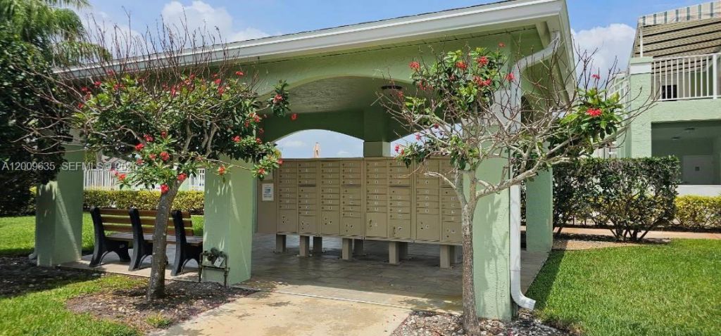 2058 SE Wild Meadow Cir, Unit 101, Port Saint Lucie, FL 34952 Photo
