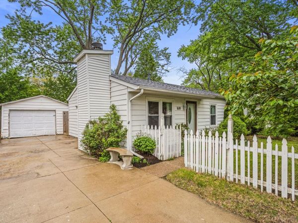 1619 Clover Lane , Champaign, IL 61821