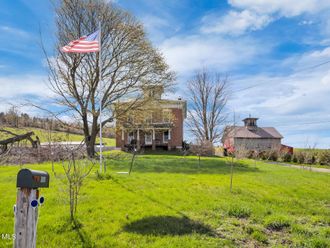 3011 State Route 22A Hampton, NY 12837