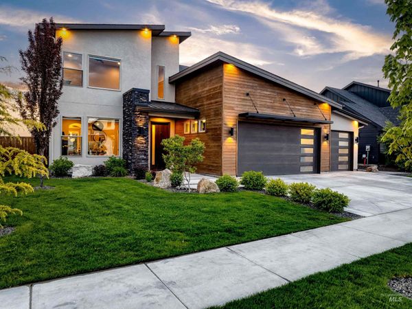 761 S Short Ln, Eagle, ID 83616